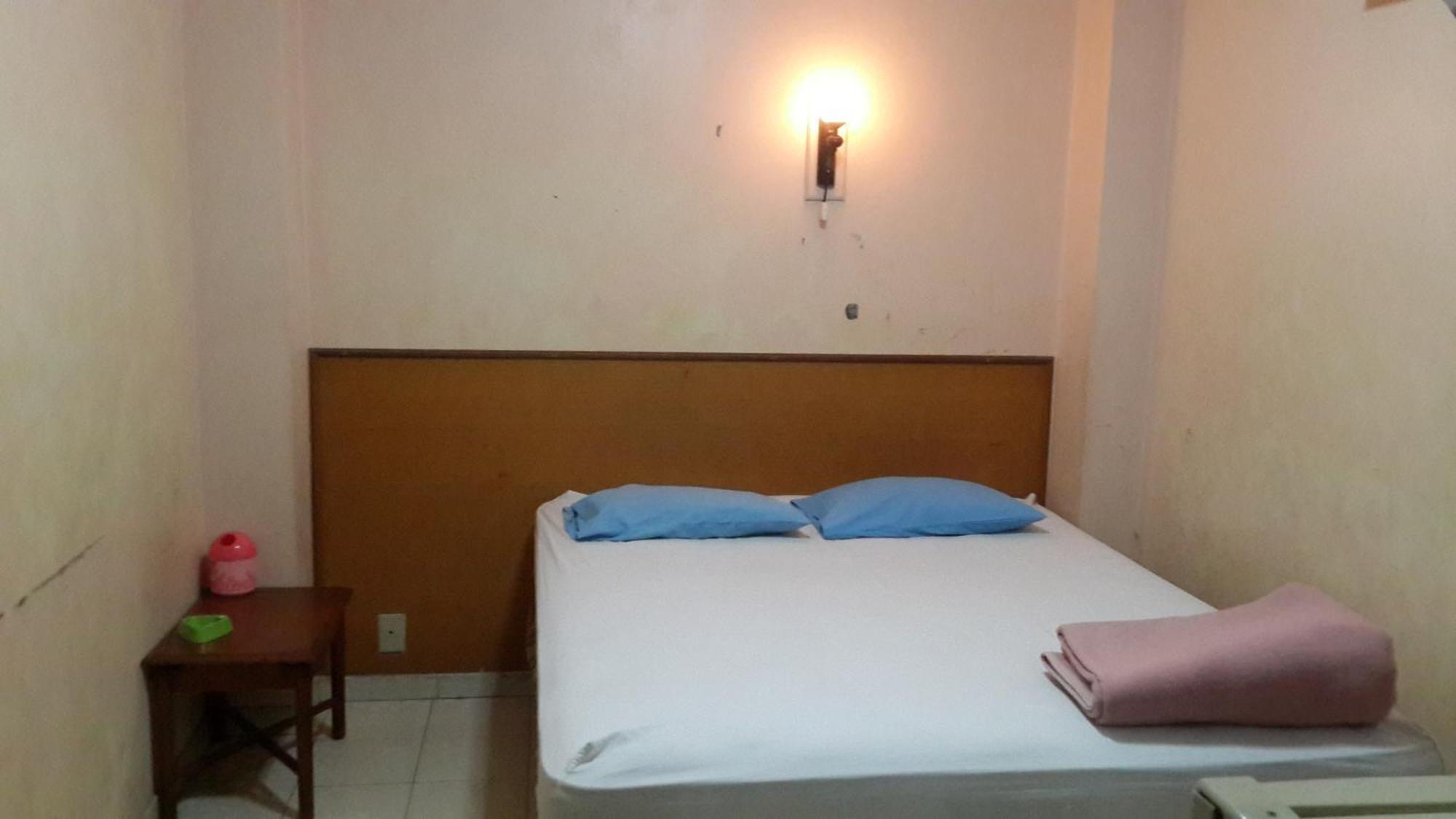 Hotel Pinangsia Jakarta Exterior photo